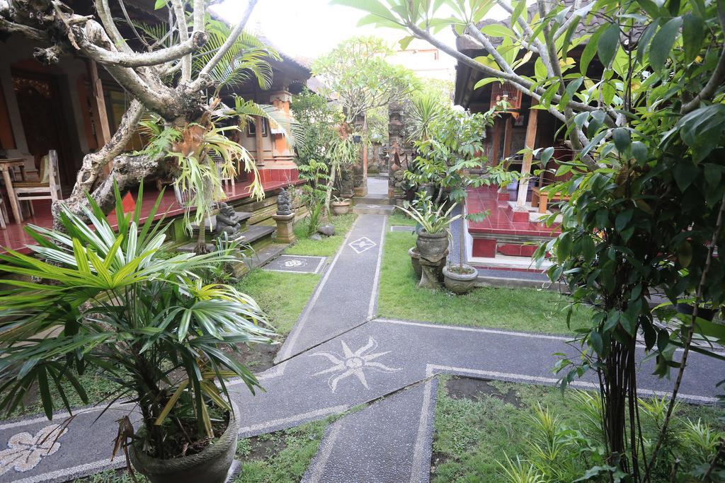 Dewa Hostel Ubud Dış mekan fotoğraf